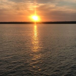 Meet your Posher, Sadiqa